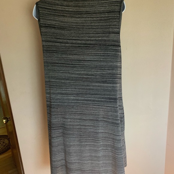 AB studio dress - Picture 3 of 4